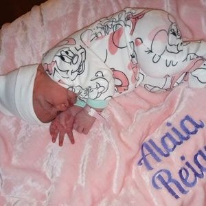 Meet your Posher, Jayjay